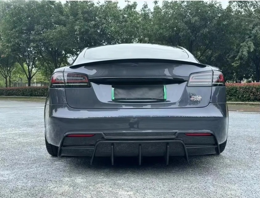 V Style Body Kit Front Lip Diffuser Hoods for  Model S Dry Carbon Fiber Side Skirts Rear Lip Protector